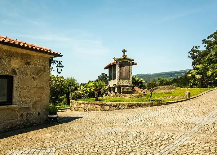 Quinta Da Toural 度假居 *